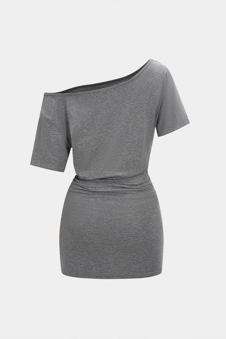 Eva – Rövid ujjú mini ruha