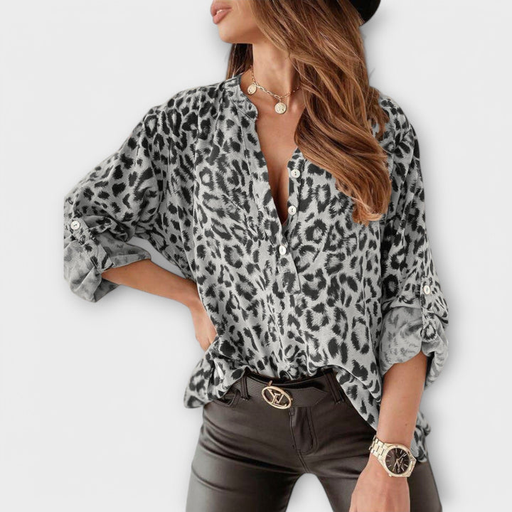 Lucie - Modern blúz leopárd mintával