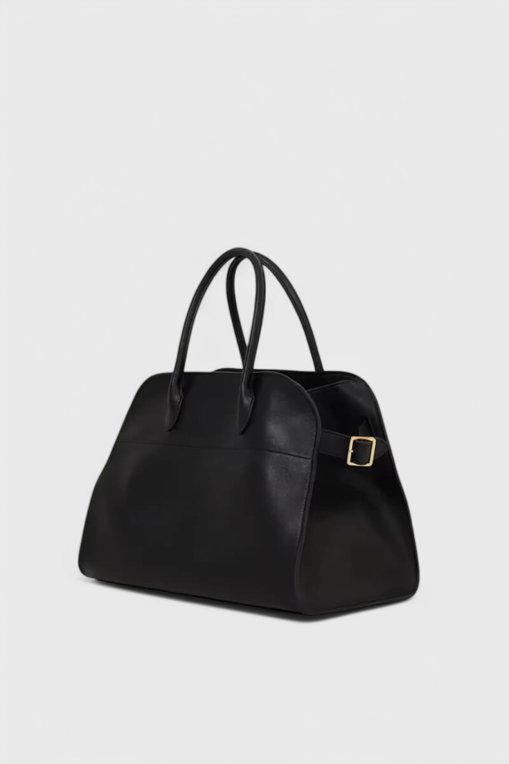 Tote Harlow