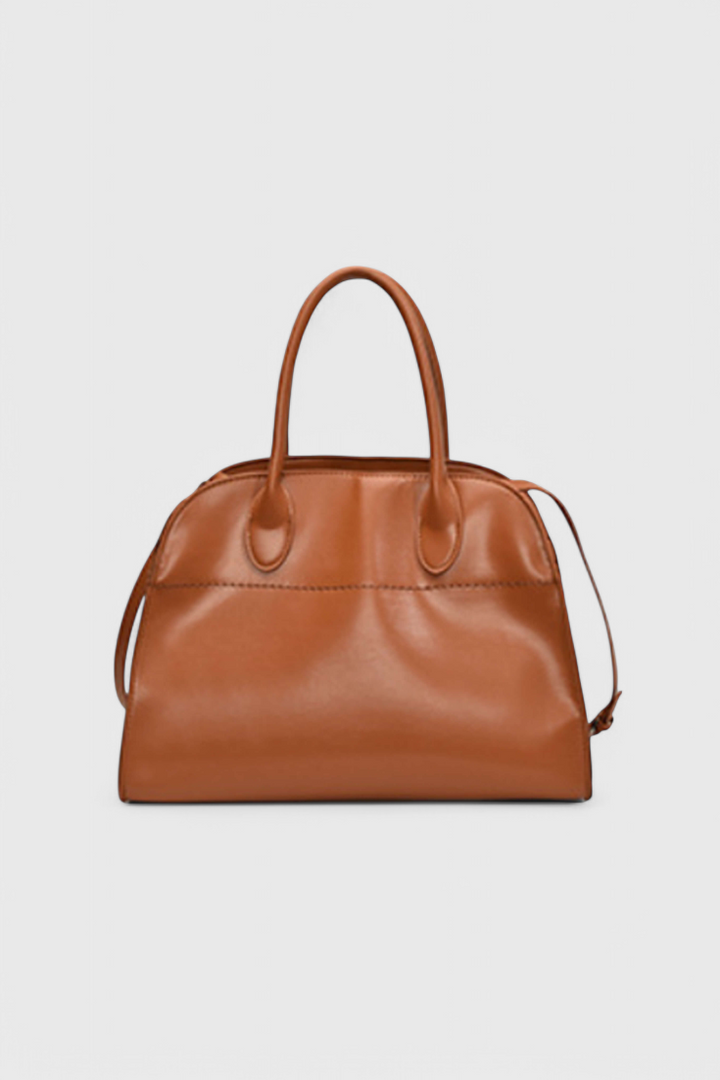 Tote Harlow
