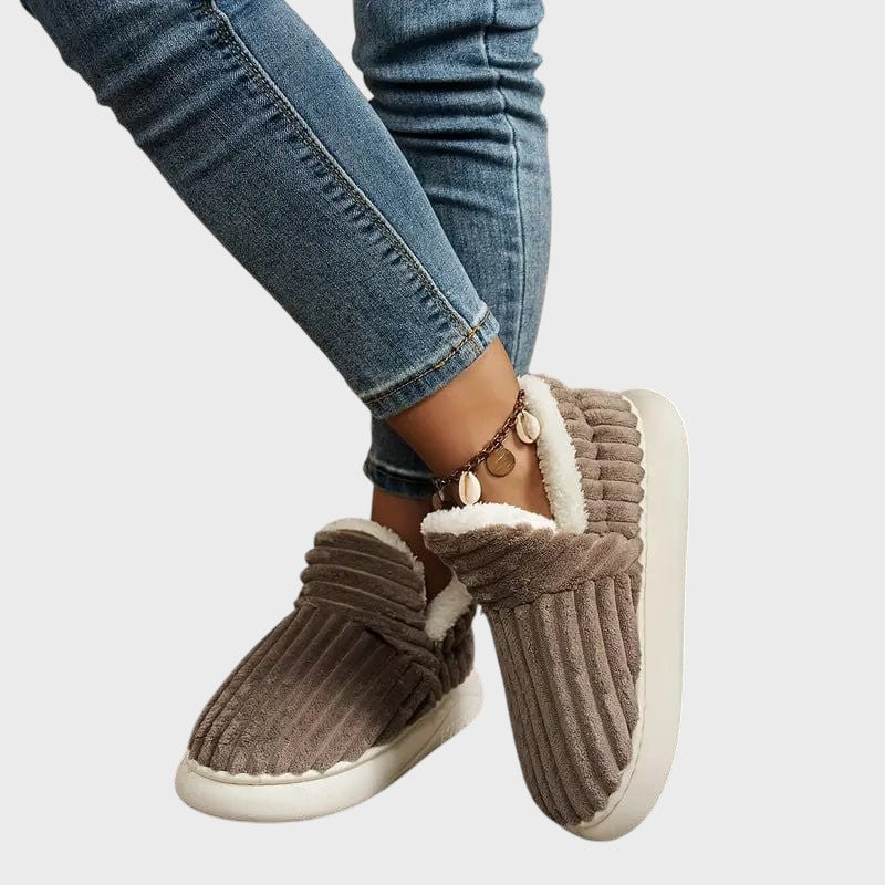 Darina - Kényelmes unisex papucs
