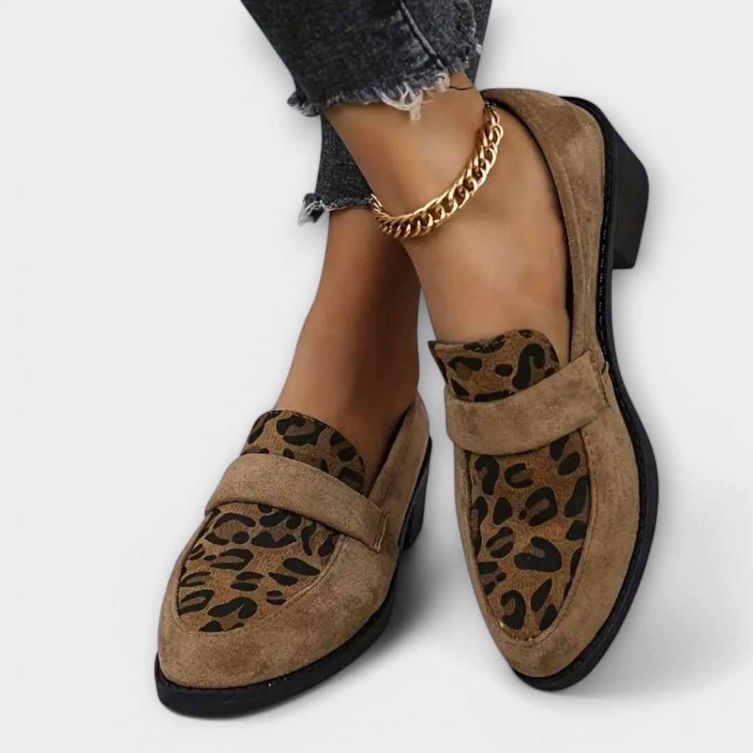 Kamila - Elegáns cipő leopárd mintával