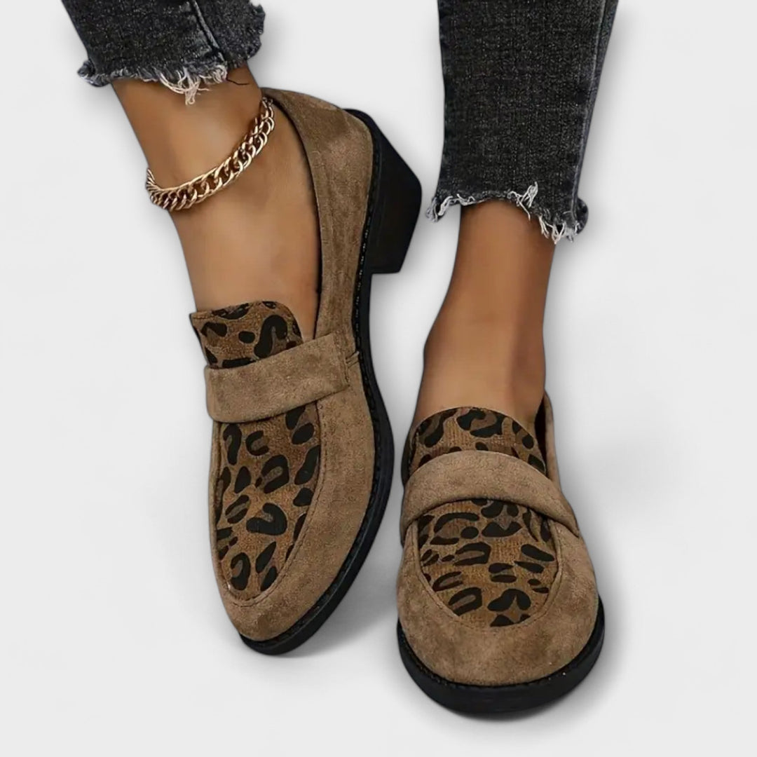 Kamila - Elegáns cipő leopárd mintával